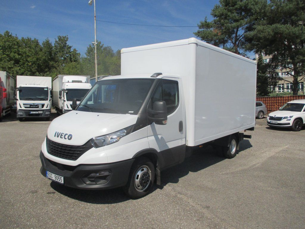 Iveco 35C16 Daily EURO 6 - Furgonas su krovinių dėže: foto 1 Iveco 35C16 Daily EURO 6 - Furgonas su krovinių dėže: foto 1