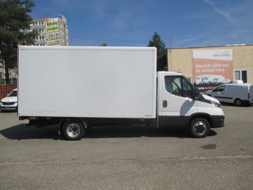 Iveco 35C16 Daily EURO 6 - Furgonas su krovinių dėže: foto 4 Iveco 35C16 Daily EURO 6 - Furgonas su krovinių dėže: foto 4
