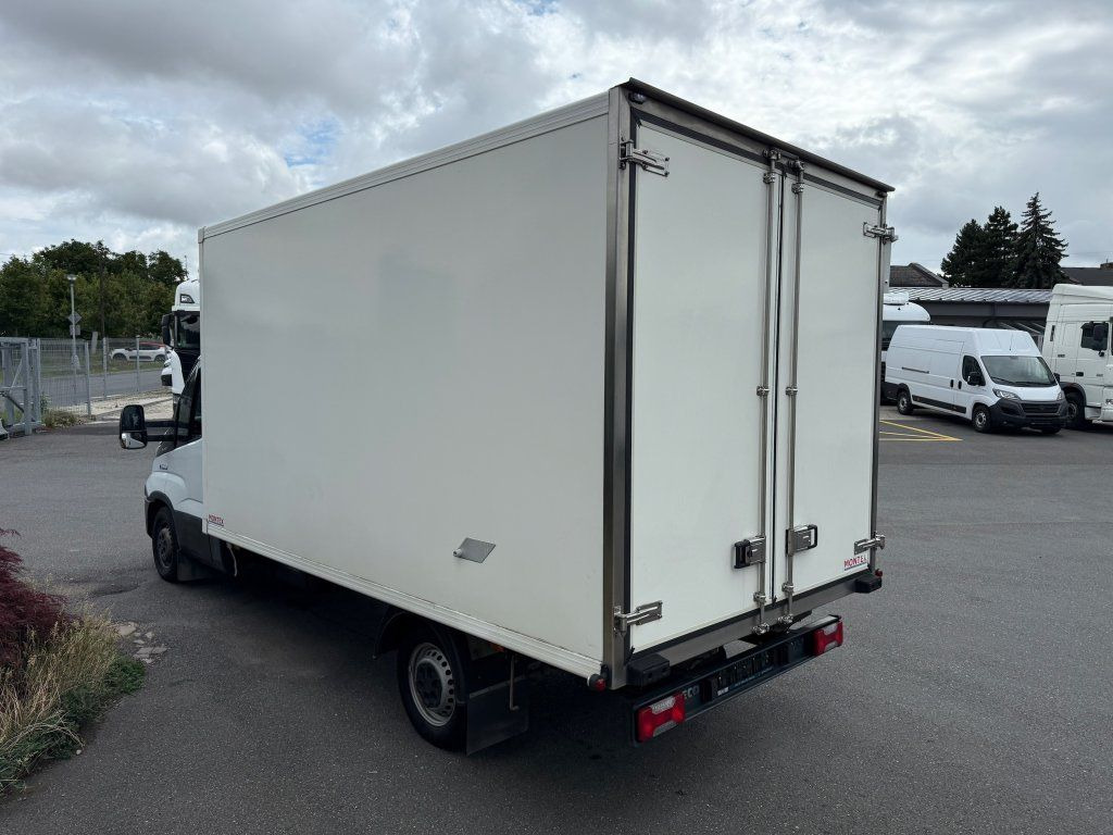 Iveco 35S16 Daily - Furgonas šaldytuvas: foto 5 Iveco 35S16 Daily - Furgonas šaldytuvas: foto 5