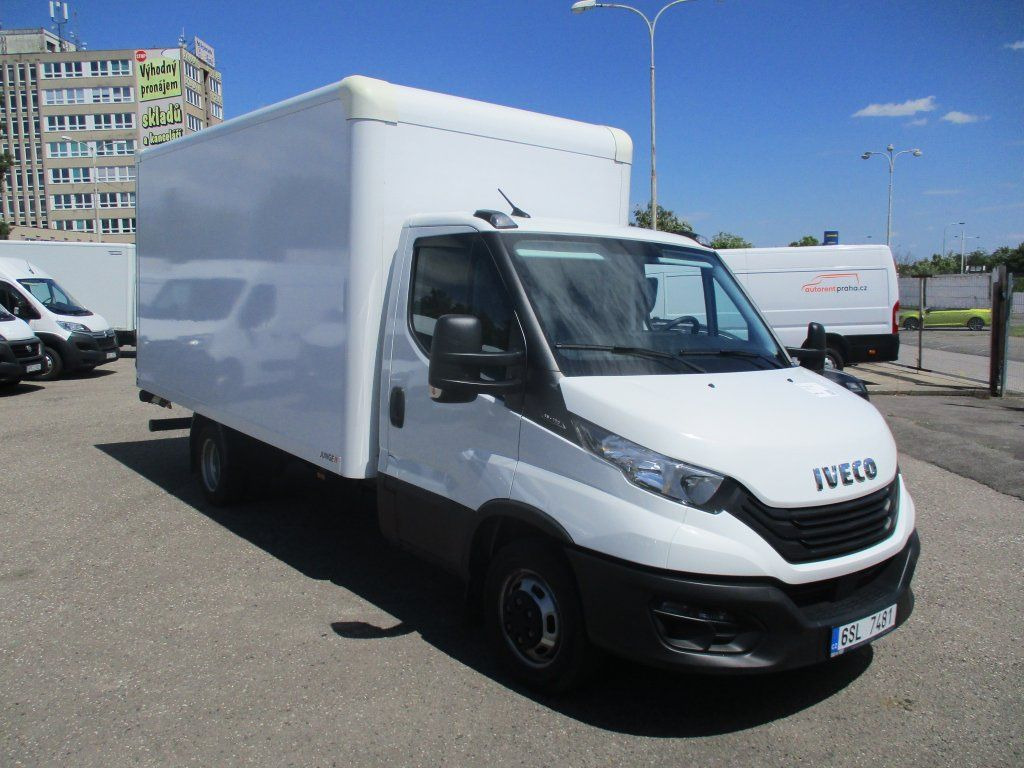 Iveco Daily 35C16, 2.3, HC, 8 palet - Furgonas su krovinių dėže: foto 3 Iveco Daily 35C16, 2.3, HC, 8 palet - Furgonas su krovinių dėže: foto 3