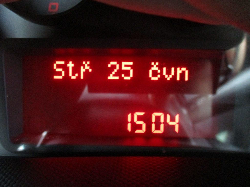 Furgonas šaldytuvas Iveco Daily 35C16  Dhollandia: foto 19