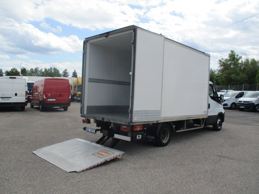 Furgonas šaldytuvas Iveco Daily 35C16  Dhollandia: foto 6