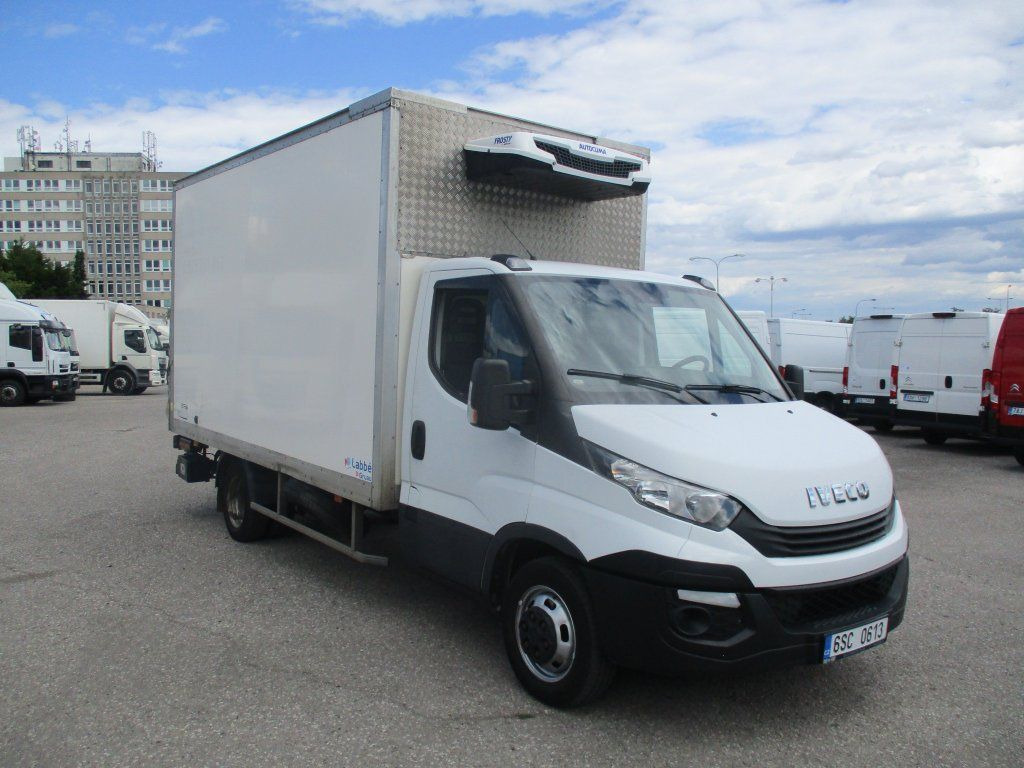 Iveco Daily 35C16 Dhollandia - Furgonas šaldytuvas: foto 3 Iveco Daily 35C16 Dhollandia - Furgonas šaldytuvas: foto 3