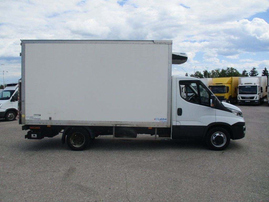Iveco Daily 35C16 Dhollandia - Furgonas šaldytuvas: foto 4 Iveco Daily 35C16 Dhollandia - Furgonas šaldytuvas: foto 4