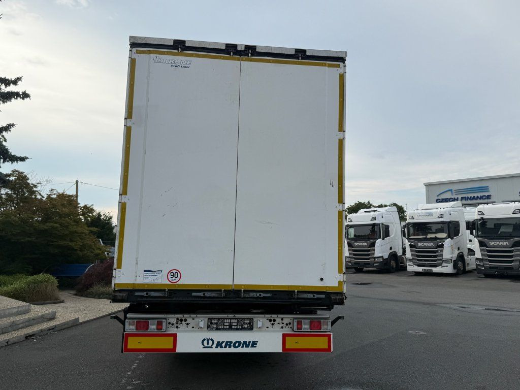Krone SD - Tentinė puspriekabė: foto 4 Krone SD - Tentinė puspriekabė: foto 4