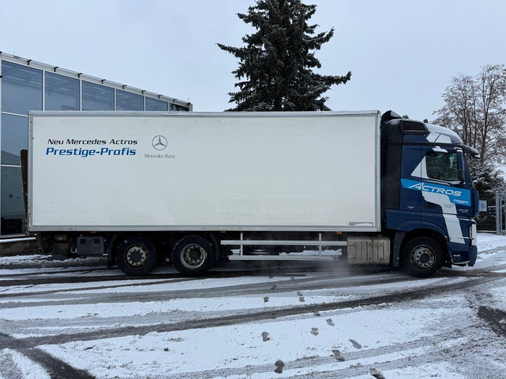 Mercedes-Benz 2542 Actros 6x2 EURO 6 - Refrižeratorius sunkvežimis: foto 3 Mercedes-Benz 2542 Actros 6x2 EURO 6 - Refrižeratorius sunkvežimis: foto 3