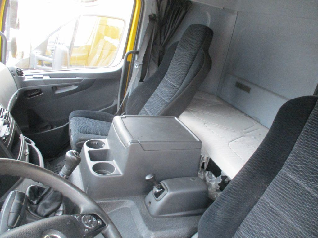 Mercedes-Benz Atego 210, Liege - Furgonas su krovinių dėže: foto 4 Mercedes-Benz Atego 210, Liege - Furgonas su krovinių dėže: foto 4