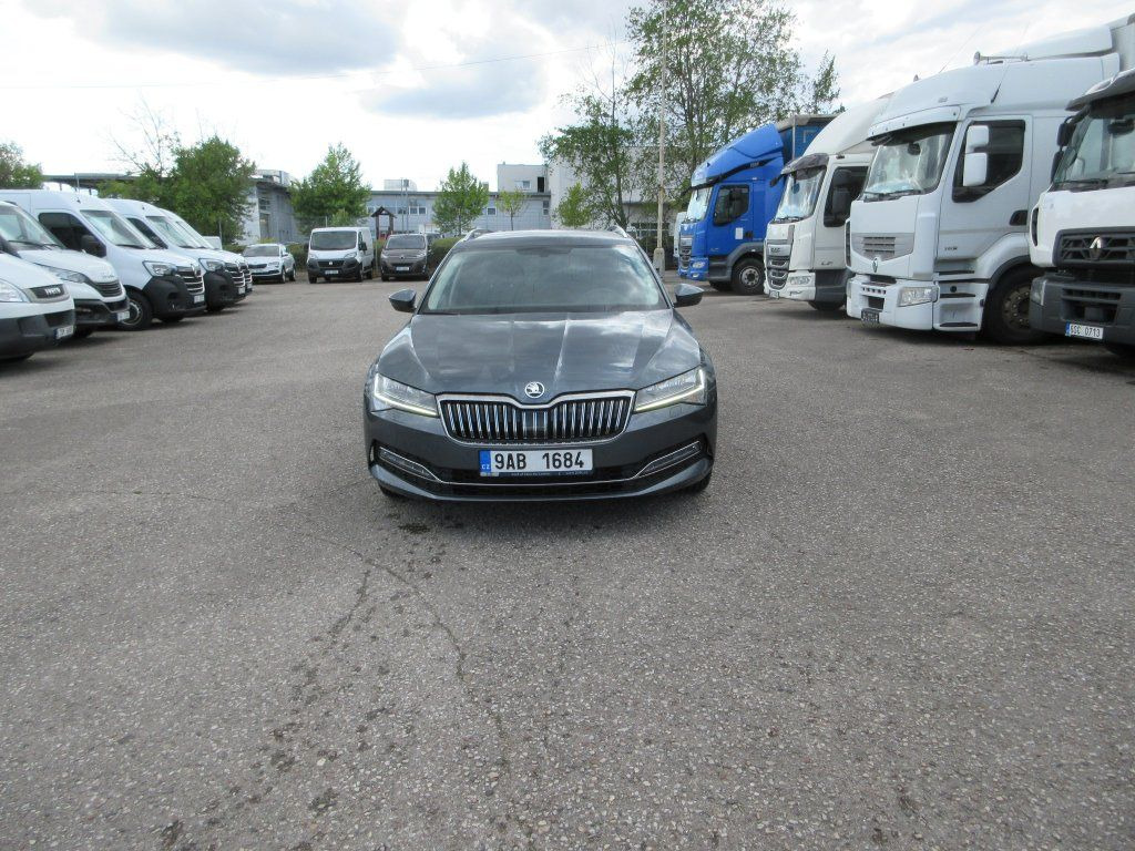 Skoda 2.0 Tdi Style - Universalas: foto 4 Skoda 2.0 Tdi Style - Universalas: foto 4