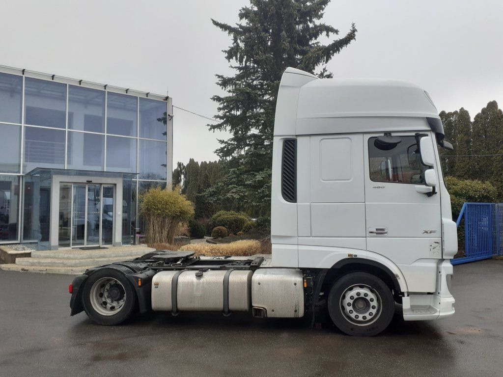 DAF XF480 Superspacecab SSC lowdeck - Vilkikas: foto 4 DAF XF480 Superspacecab SSC lowdeck - Vilkikas: foto 4