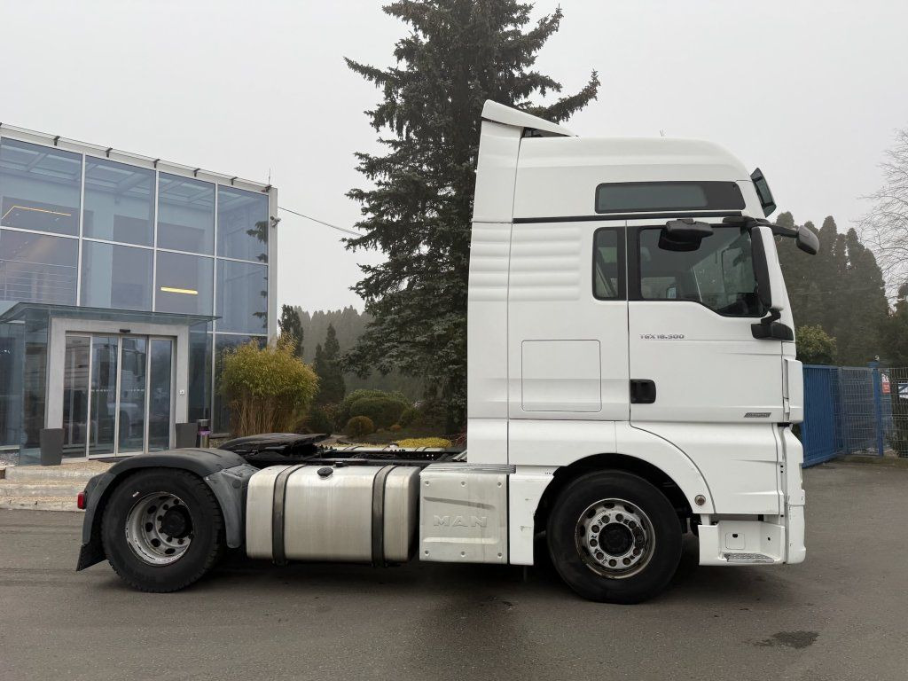 MAN TGX18.500 EURO 6 - Vilkikas: foto 3 MAN TGX18.500 EURO 6 - Vilkikas: foto 3