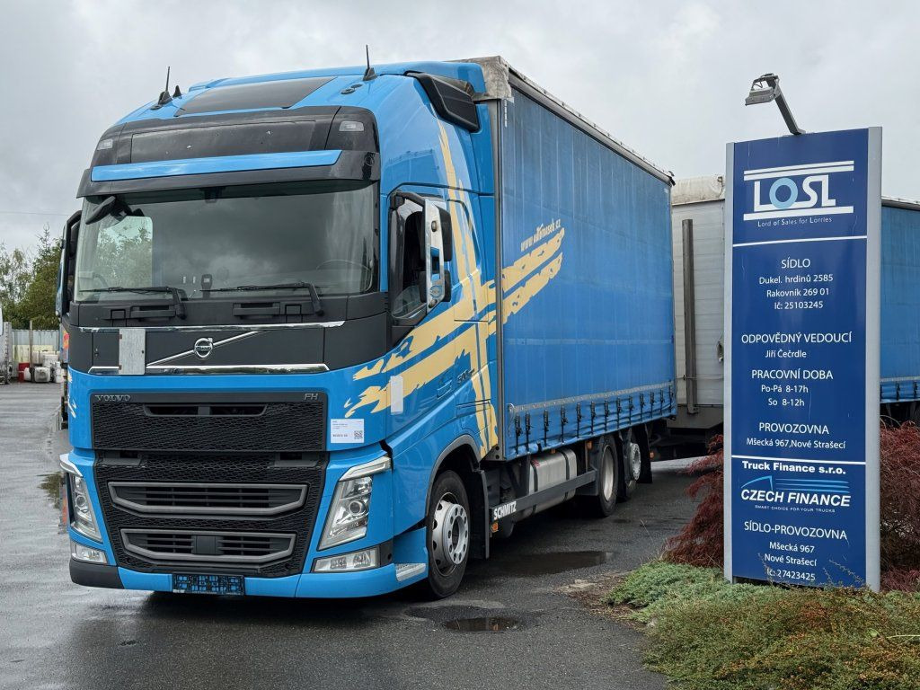 Volvo FH500 6x2 Euro 6 + Schmitz - Tentinis sunkvežimis: foto 1 Volvo FH500 6x2 Euro 6 + Schmitz - Tentinis sunkvežimis: foto 1