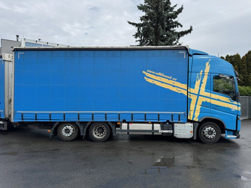 Volvo FH500 6x2 Euro 6 + Schmitz - Tentinis sunkvežimis: foto 2 Volvo FH500 6x2 Euro 6 + Schmitz - Tentinis sunkvežimis: foto 2