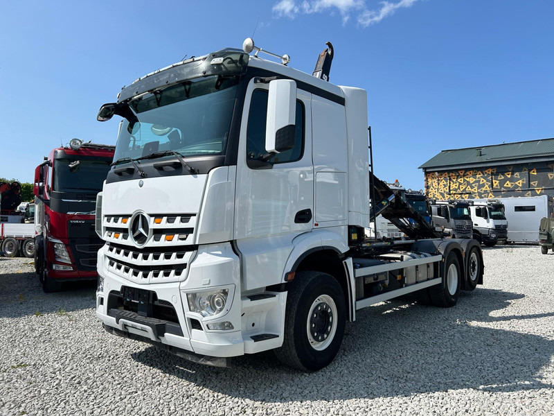 Mercedes-Benz AROCS + JOAB 20t | TULOSSA - Hook-lift sunkvežimis: foto 1 Mercedes-Benz AROCS + JOAB 20t | TULOSSA - Hook-lift sunkvežimis: foto 1
