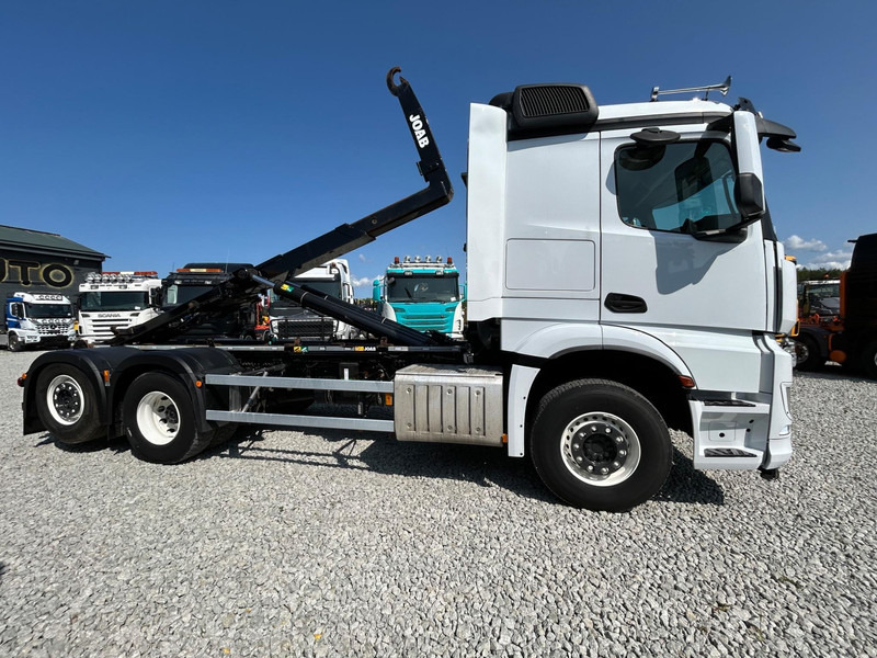 Mercedes-Benz AROCS + JOAB 20t | TULOSSA - Hook-lift sunkvežimis: foto 4 Mercedes-Benz AROCS + JOAB 20t | TULOSSA - Hook-lift sunkvežimis: foto 4