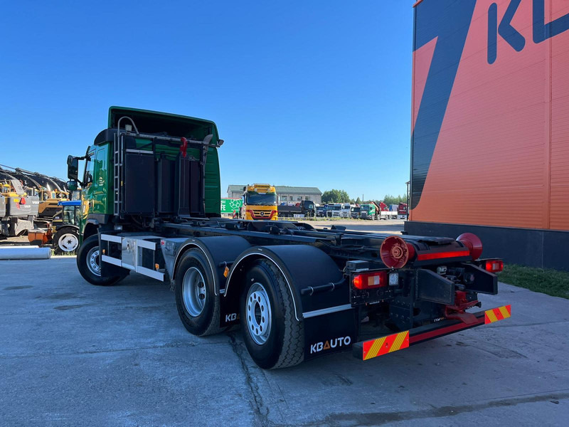 Volvo FM 450 | Hiab XR 17 ton | L=5300 mm - Hook-lift sunkvežimis: foto 5 Volvo FM 450 | Hiab XR 17 ton | L=5300 mm - Hook-lift sunkvežimis: foto 5