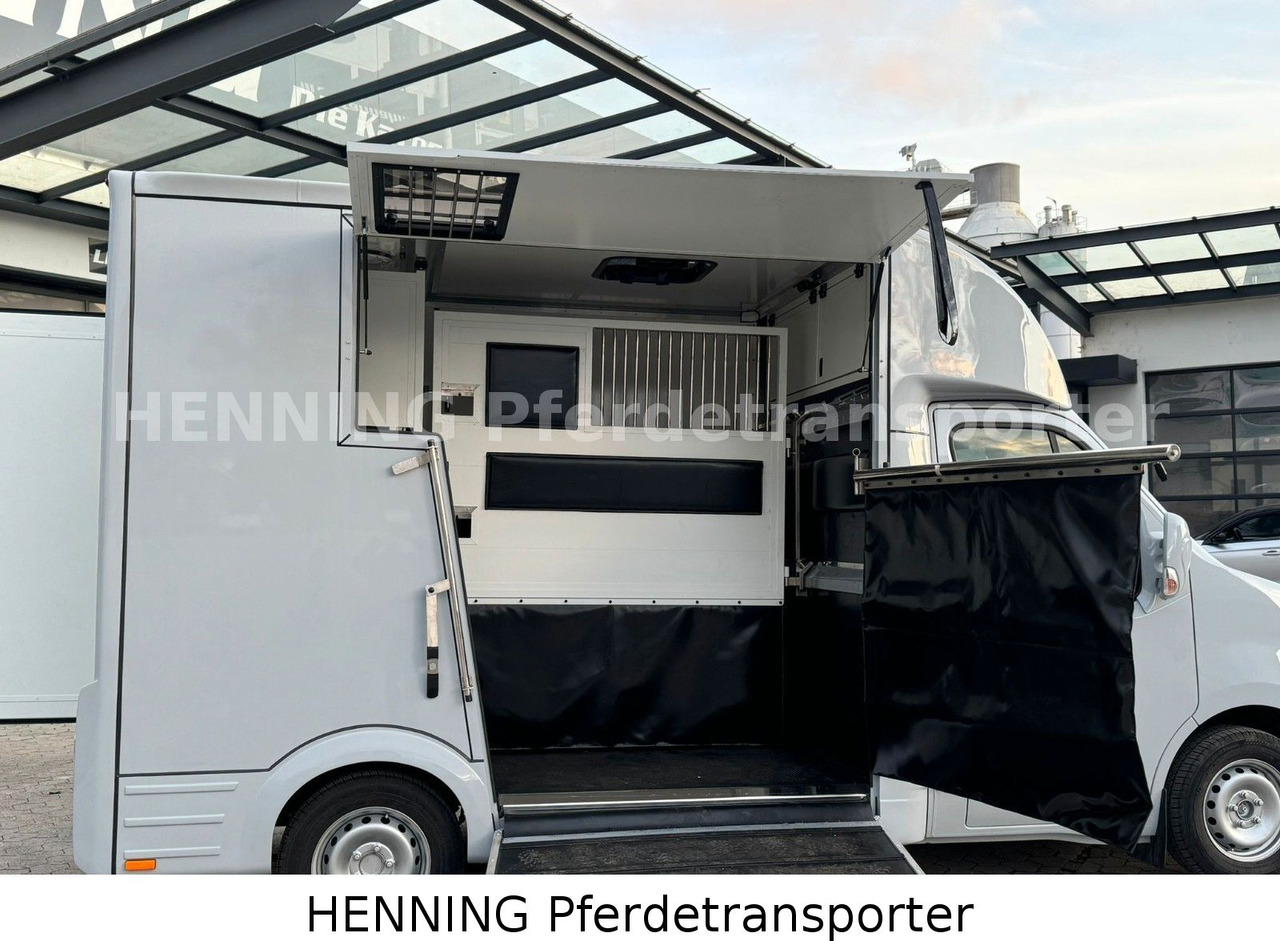 Nissan Interstar - Gyvulių pervežimo sunkvežimis: foto 5 Nissan Interstar - Gyvulių pervežimo sunkvežimis: foto 5