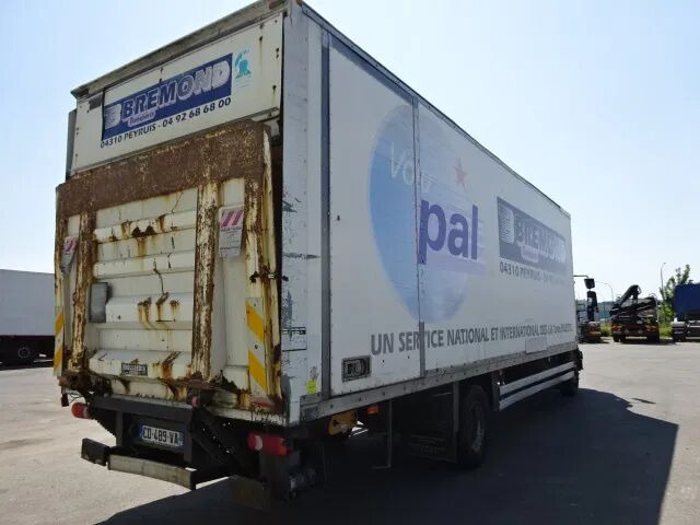 Renault Midlum 270 dxi - manual gearbox / steel suspension lames - Furgonas sunkvežimis: foto 2 Renault Midlum 270 dxi - manual gearbox / steel suspension lames - Furgonas sunkvežimis: foto 2