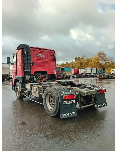 Volvo FH12 380 - Vilkikas: foto 2 Volvo FH12 380 - Vilkikas: foto 2