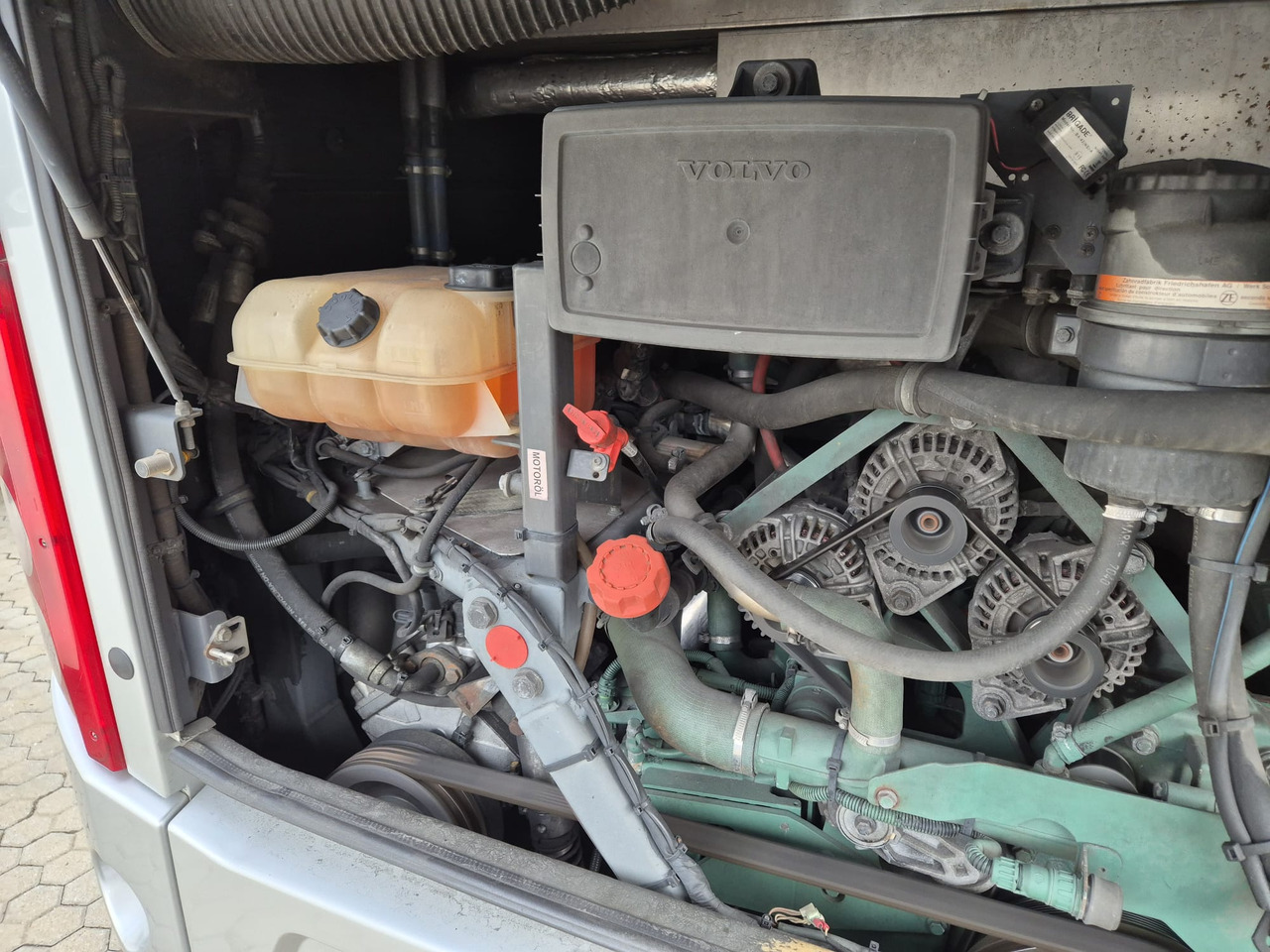 VOLVO 9700 4X2 - Turistinis autobusas: foto 5 VOLVO 9700 4X2 - Turistinis autobusas: foto 5