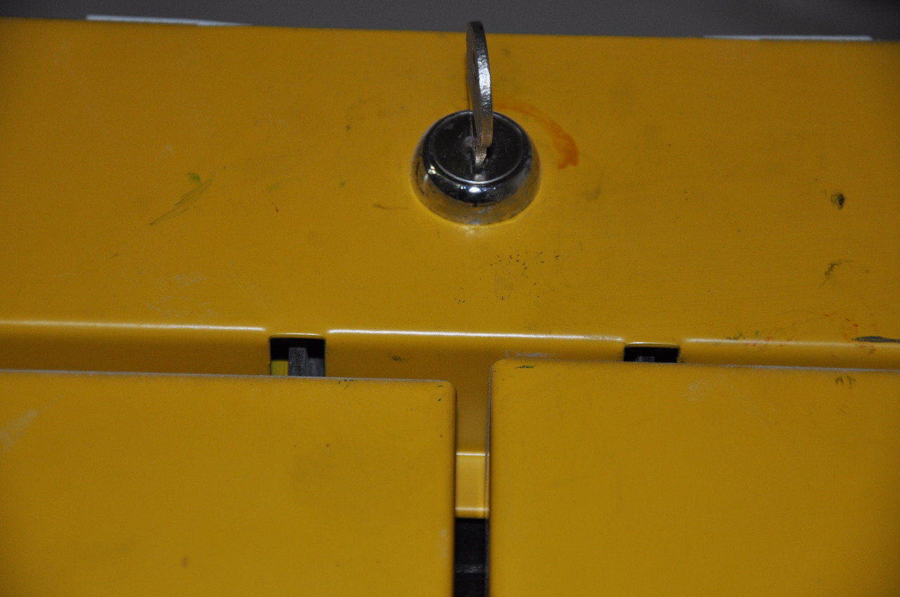 Genios hazardous materials cabinet / safety cabinet / fire protection cabinet / laboratory cabinet - Garažo įranga: foto 2 Genios hazardous materials cabinet / safety cabinet / fire protection cabinet / laboratory cabinet - Garažo įranga: foto 2