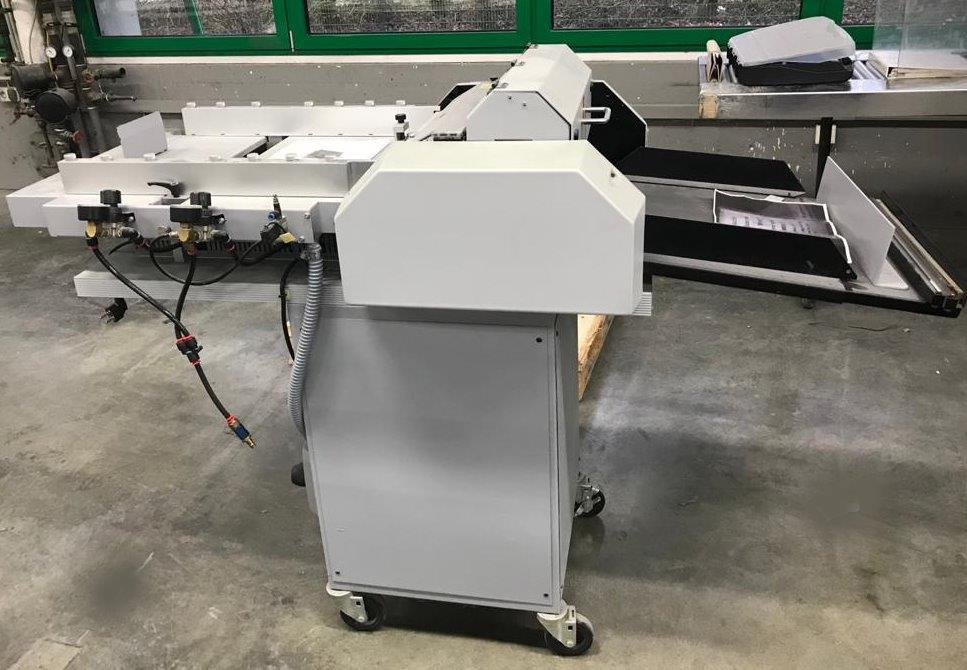 Graphic Whizard CreaseMaster Plus - automatic grooving, slotting, creasing and perforating machine - Spausdinimo mašina: foto 2 Graphic Whizard CreaseMaster Plus - automatic grooving, slotting, creasing and perforating machine - Spausdinimo mašina: foto 2