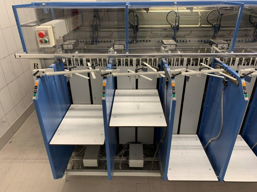 MKW UT with 20 gathering stations and stapling / folding / cutting unit - Spausdinimo mašina: foto 3 MKW UT with 20 gathering stations and stapling / folding / cutting unit - Spausdinimo mašina: foto 3