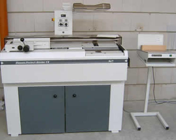Planax Perfect Binder F II Cold Glue Binding Machine - Įrišimo mašina: foto 1 Planax Perfect Binder F II Cold Glue Binding Machine - Įrišimo mašina: foto 1