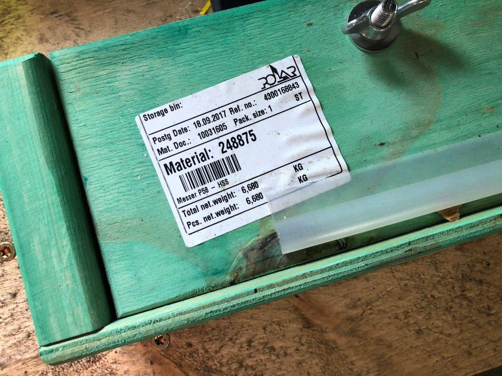 Polar 58 EM cutting machine - Popieriaus pjaustymo mašina: foto 4 Polar 58 EM cutting machine - Popieriaus pjaustymo mašina: foto 4