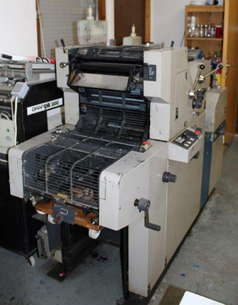 Ryobi 3300 MR two color offset printing machine - Ofsetinės spaudos mašina: foto 3 Ryobi 3300 MR two color offset printing machine - Ofsetinės spaudos mašina: foto 3