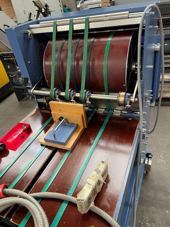 Vertical sheet press delivery MBO SBAP 46 ME - Lankstymo mašina: foto 4 Vertical sheet press delivery MBO SBAP 46 ME - Lankstymo mašina: foto 4