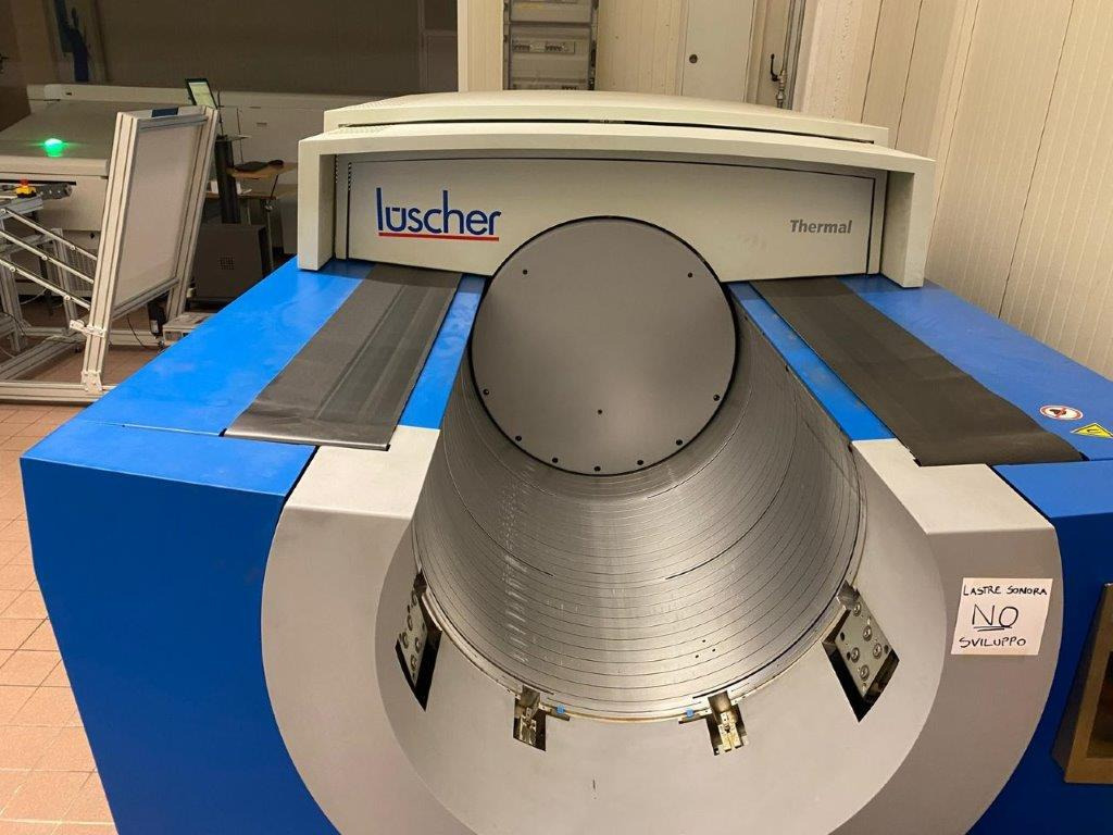 Eight up indrum thermal CtP-system Lüscher Xpose 230 TH with Tiff Spooler - Spausdinimo mašina: foto 1 Eight up indrum thermal CtP-system Lüscher Xpose 230 TH with Tiff Spooler - Spausdinimo mašina: foto 1