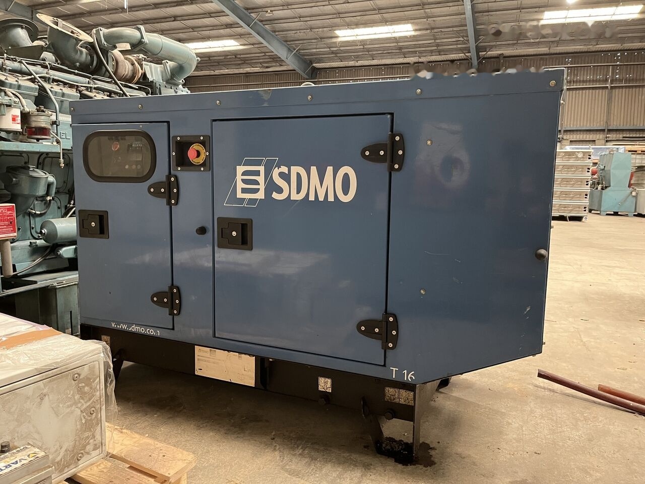 SDMO 16 kVa Mitsubishi diesel - Elektrinis generatorius: foto 3 SDMO 16 kVa Mitsubishi diesel - Elektrinis generatorius: foto 3