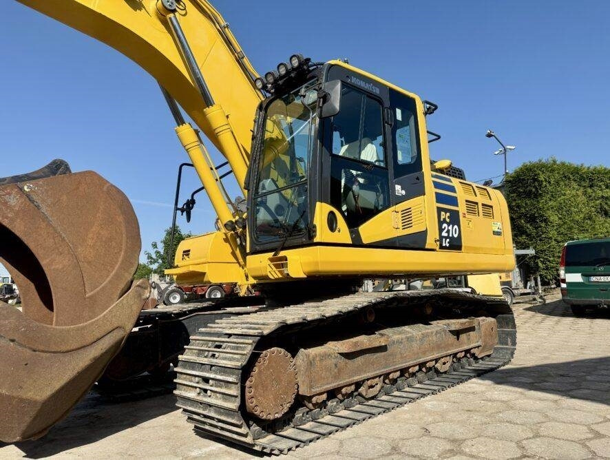 Komatsu PC210LC-11 - Vikšrinis ekskavatorius: foto 1 Komatsu PC210LC-11 - Vikšrinis ekskavatorius: foto 1