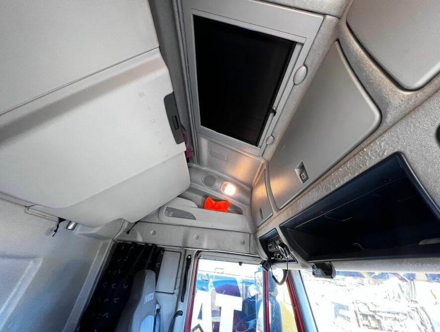 Iveco MAX TRAILER 60t - Vilkikas: foto 5 Iveco MAX TRAILER 60t - Vilkikas: foto 5