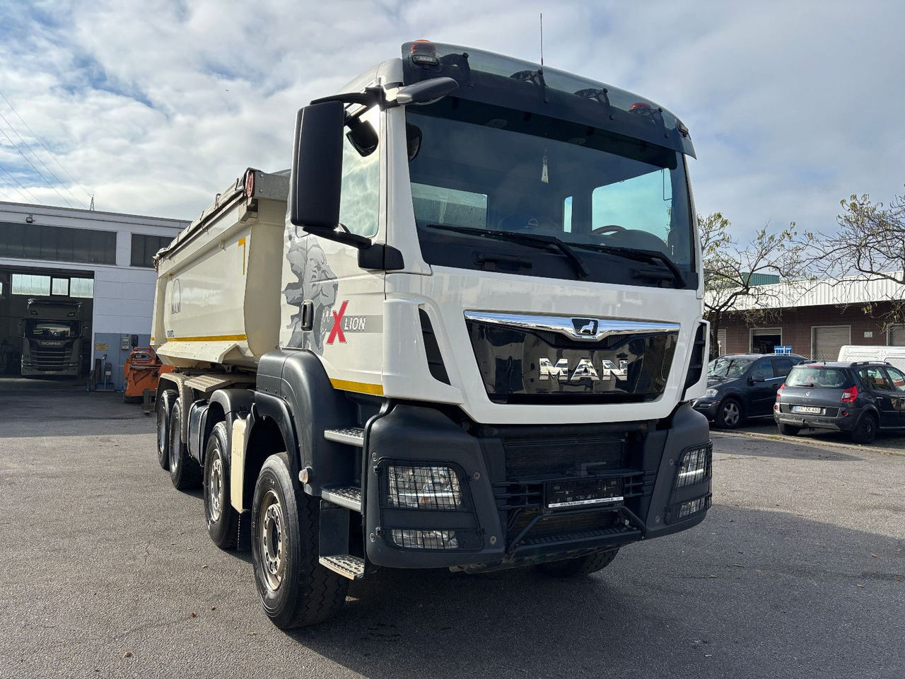 MAN TGS41.510 8x4 Schmitz Muldenkipper Retarder/19m³ - Savivartis sunkvežimis: foto 3 MAN TGS41.510 8x4 Schmitz Muldenkipper Retarder/19m³ - Savivartis sunkvežimis: foto 3