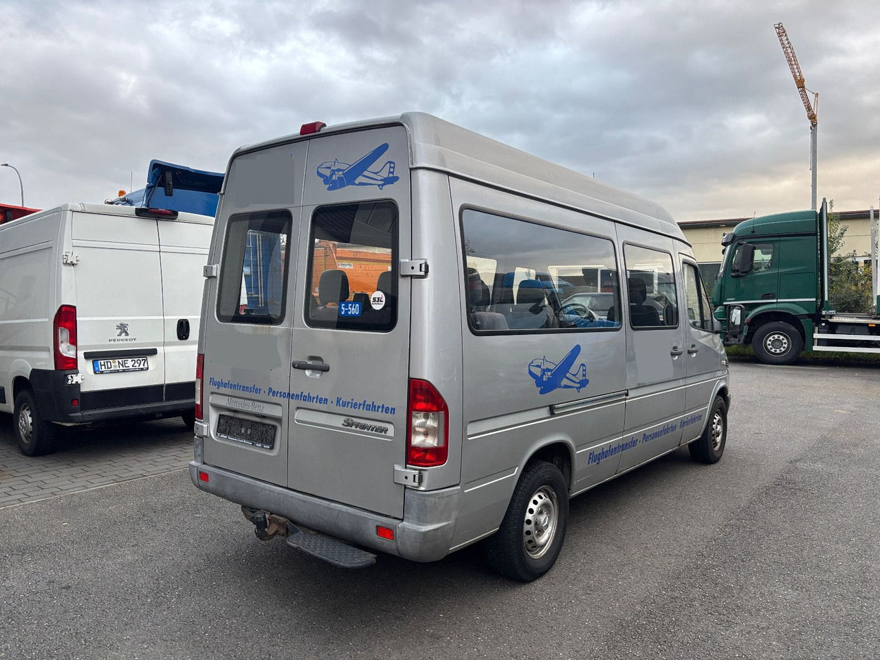 Mercedes-Benz 211 CDI 9 Sitze - Keleivinis furgonas: foto 4 Mercedes-Benz 211 CDI 9 Sitze - Keleivinis furgonas: foto 4