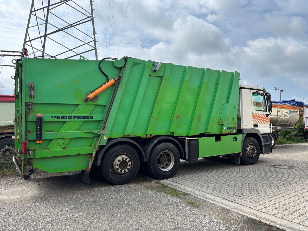 Mercedes-Benz 2532L EU5/Zöller Schüttung/VarioPress/Blatt-Luft - Šiukšliavežis: foto 5 Mercedes-Benz 2532L EU5/Zöller Schüttung/VarioPress/Blatt-Luft - Šiukšliavežis: foto 5