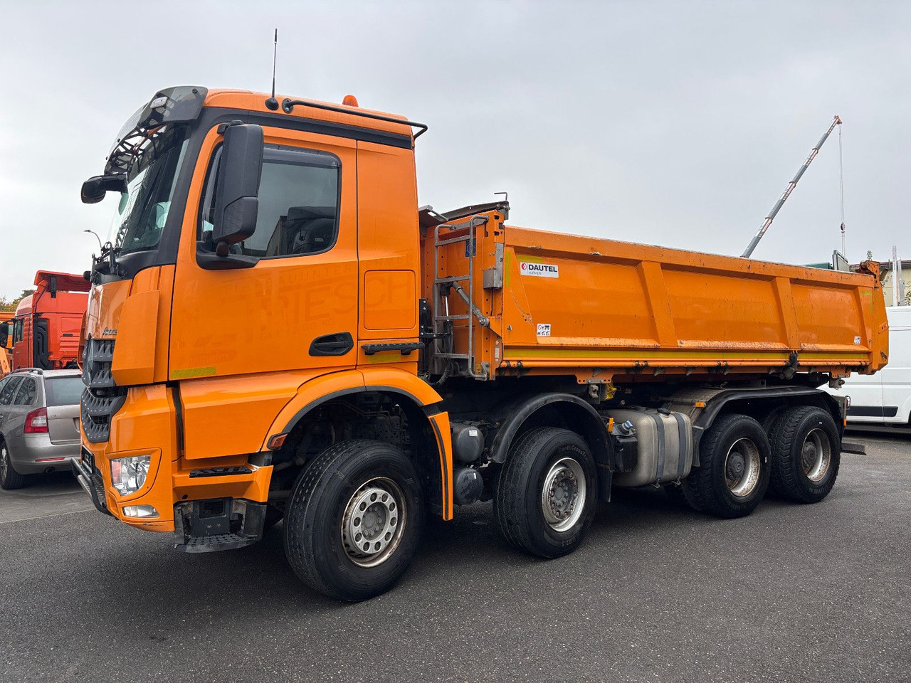 Mercedes-Benz Arocs 3248 8x4 MP5 Bordmatik/Klima/Plane - Savivartis sunkvežimis: foto 5 Mercedes-Benz Arocs 3248 8x4 MP5 Bordmatik/Klima/Plane - Savivartis sunkvežimis: foto 5