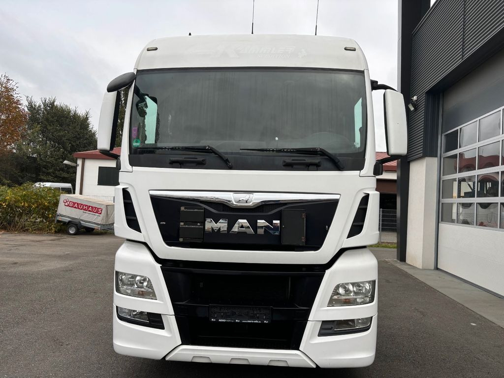 MAN TGX 18.440 480 Retarder/NAVI/2 Tanks/Standheiz - Vilkikas: foto 3 MAN TGX 18.440 480 Retarder/NAVI/2 Tanks/Standheiz - Vilkikas: foto 3