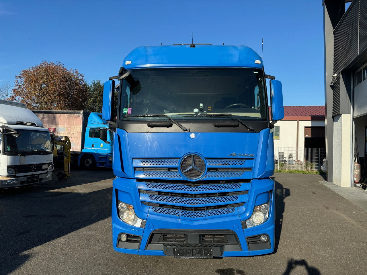Mercedes-Benz 1836 Mercedes-Benz 1836 - Vilkikas: foto 4 Mercedes-Benz 1836 Mercedes-Benz 1836 - Vilkikas: foto 4