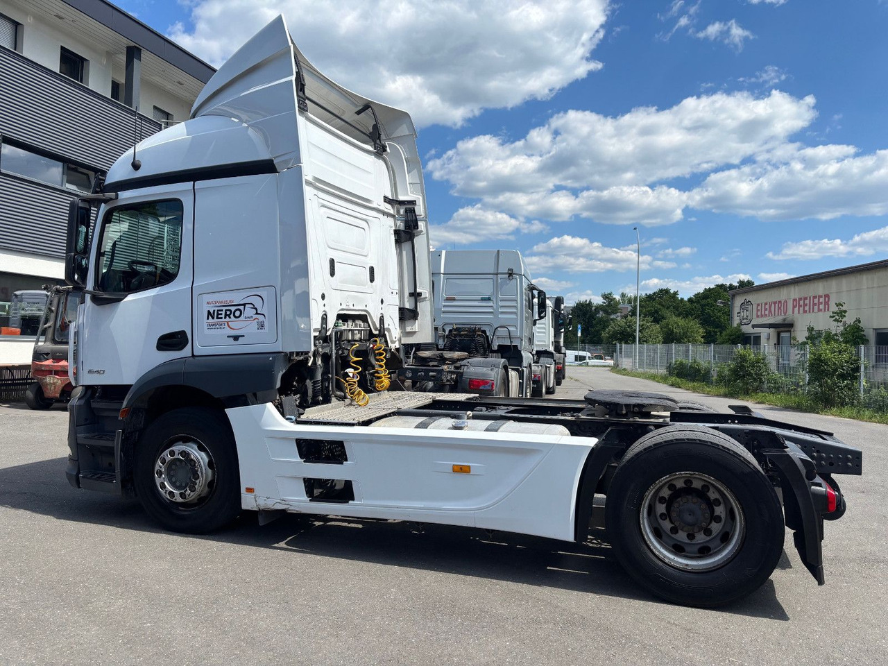 Mercedes-Benz Actros 1840 Kein 1842 1845 Retarder Blatt-Luft - Vilkikas: foto 3 Mercedes-Benz Actros 1840 Kein 1842 1845 Retarder Blatt-Luft - Vilkikas: foto 3