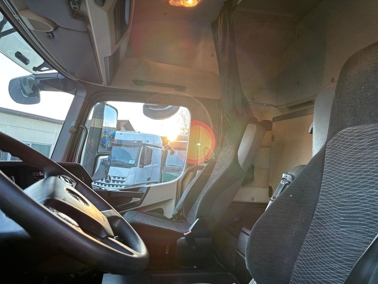 Vilkikas Mercedes-Benz Actros 1843 1845: foto 13 Vilkikas Mercedes-Benz Actros 1843 1845: foto 13