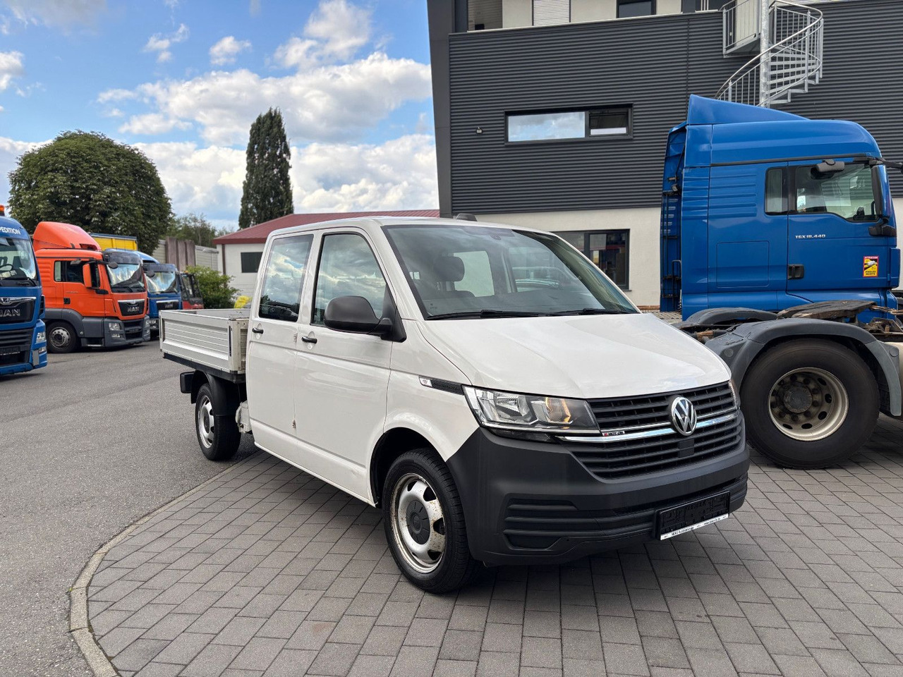 Volkswagen T6 Transporter 4Motion/150PS 2.0/DoKa/Klima - Bortinis automobilis, Komercinis automobilis su dviguba kabina: foto 1 Volkswagen T6 Transporter 4Motion/150PS 2.0/DoKa/Klima - Bortinis automobilis, Komercinis automobilis su dviguba kabina: foto 1