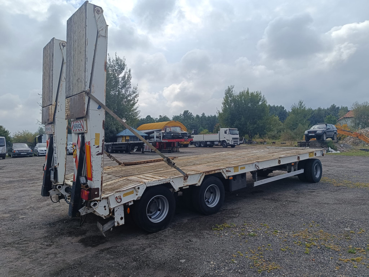 ACTM 3 osie 8m x 2,55 m lad 25 T - Žemo profilio platforma priekaba: foto 3 ACTM 3 osie 8m x 2,55 m lad 25 T - Žemo profilio platforma priekaba: foto 3