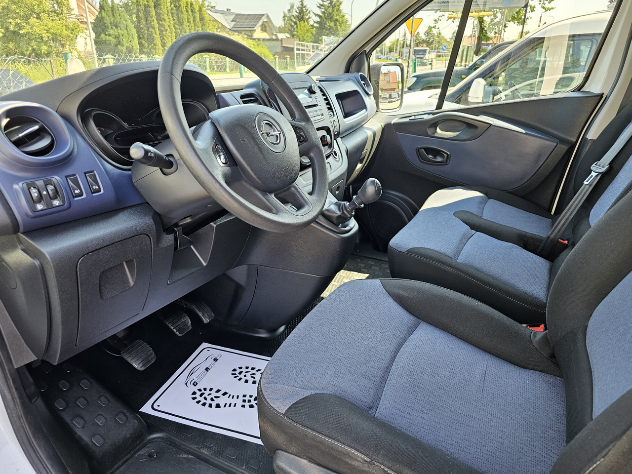 RENAULT TRAFIC L2H1 CHLODNIA MROZNIA CARRIER+230V KLIMA KAMERA EURO6 - Furgonas šaldytuvas: foto 3 RENAULT TRAFIC L2H1 CHLODNIA MROZNIA CARRIER+230V KLIMA KAMERA EURO6 - Furgonas šaldytuvas: foto 3
