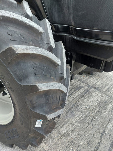 Traktorius 2012 Valtra T132: foto 8