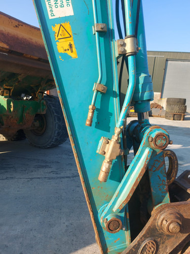 2017 Kobelco SK140SR LC-5 - Ekskavatorius: foto 4 2017 Kobelco SK140SR LC-5 - Ekskavatorius: foto 4