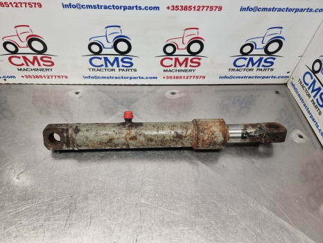 Case 1394, 1494, Hydraulic Lift Assistor Cylinder, Assistor Ram K311619, K311542 - Hidraulika: foto 1 Case 1394, 1494, Hydraulic Lift Assistor Cylinder, Assistor Ram K311619, K311542 - Hidraulika: foto 1