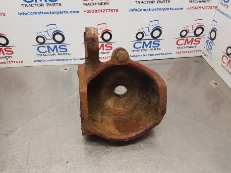 Case 395, 495, 595, 895, 3230, 4210, 4220 Front Axle Swivel Housing Rhs 311567a1 - Priekinė ašis - Traktorius: foto 5 Case 395, 495, 595, 895, 3230, 4210, 4220 Front Axle Swivel Housing Rhs 311567a1 - Priekinė ašis - Traktorius: foto 5