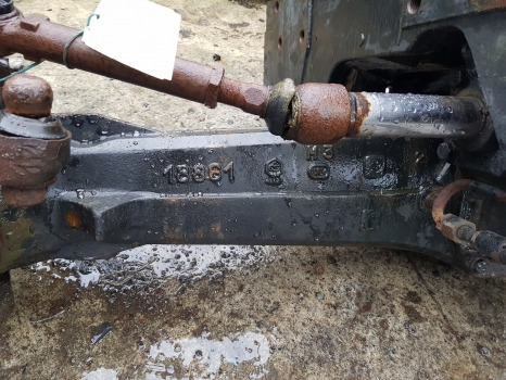 Case 5120, 5130, 5140 Carraro Front Axle Beam, Casting 122945, 1995412c2 - Priekinė ašis - Žemės ūkio technika: foto 3 Case 5120, 5130, 5140 Carraro Front Axle Beam, Casting 122945, 1995412c2 - Priekinė ašis - Žemės ūkio technika: foto 3